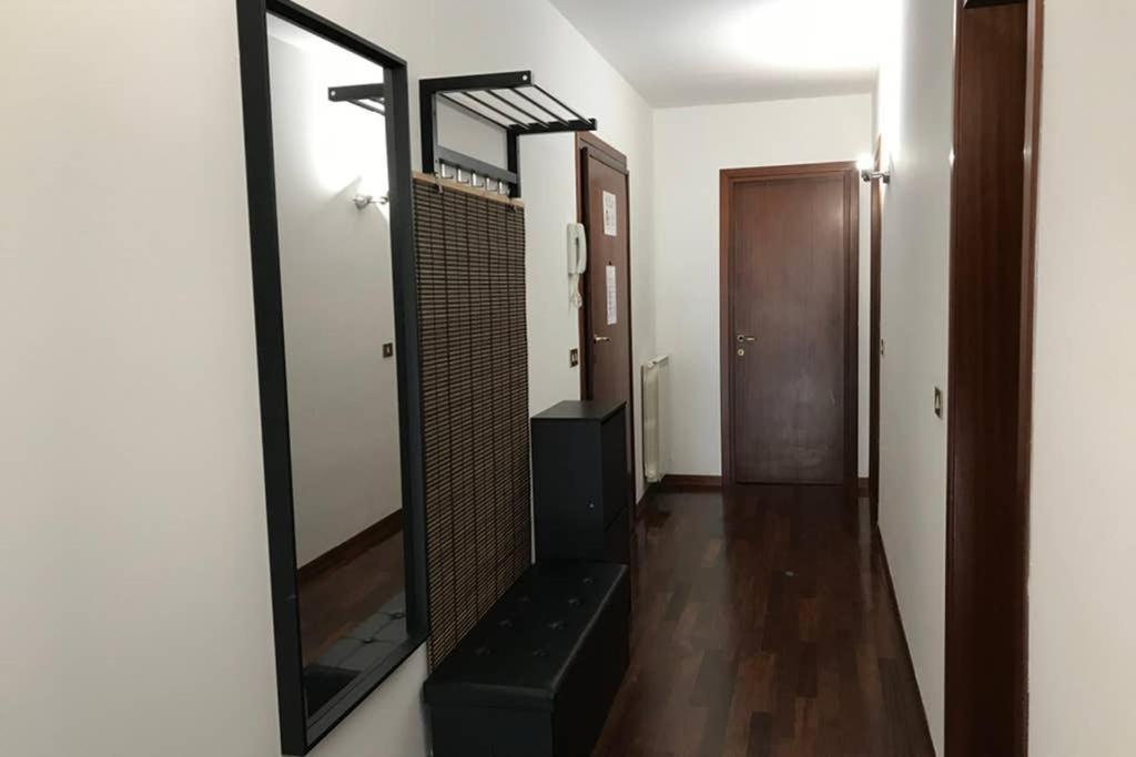 Rialto Apartment With Canal Grande View Венеція Екстер'єр фото