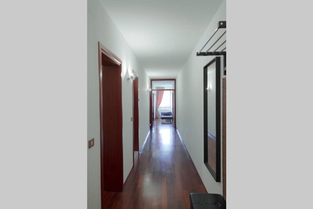 Rialto Apartment With Canal Grande View Венеція Екстер'єр фото