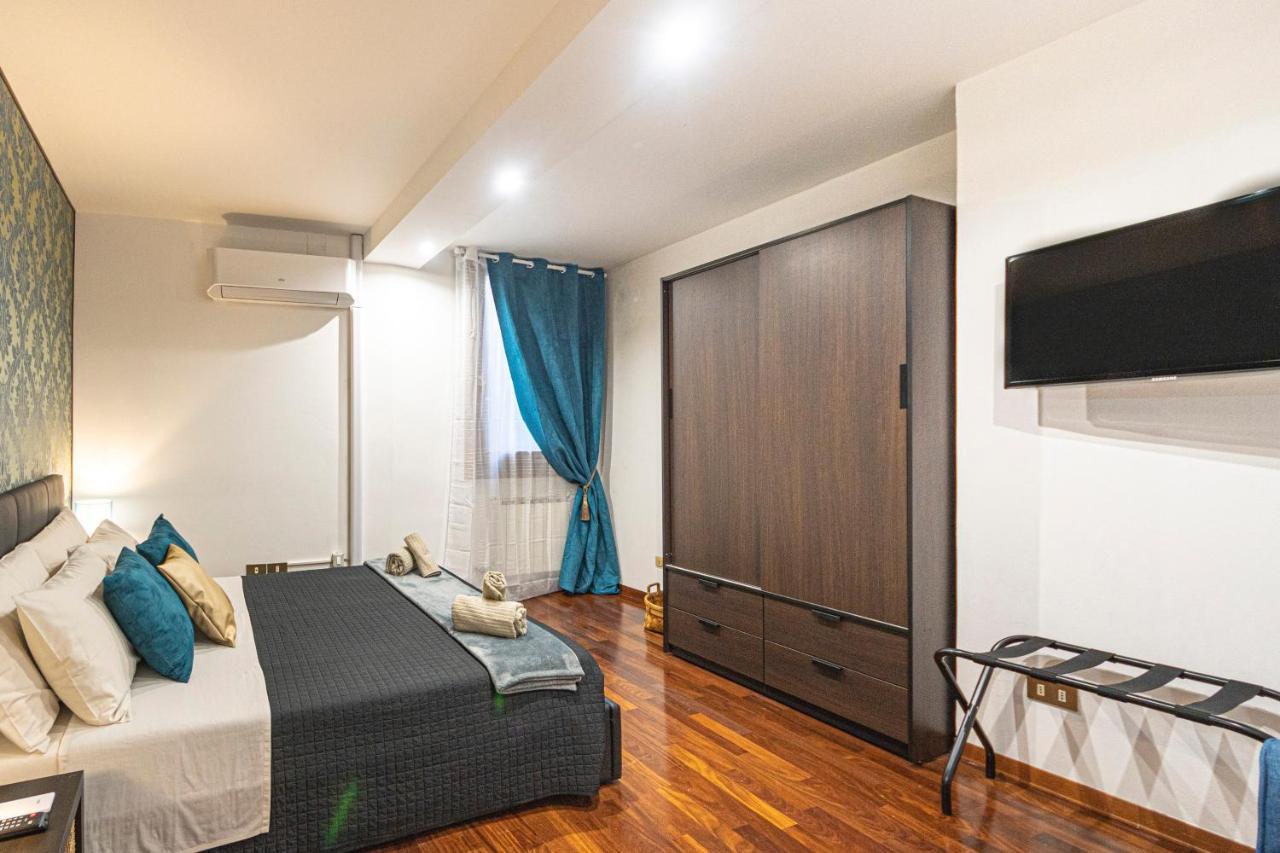 Rialto Apartment With Canal Grande View Венеція Екстер'єр фото